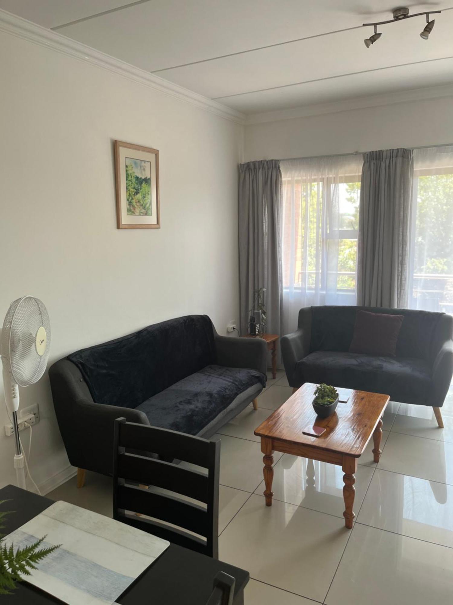 Or Tambo Self Catering Apartments, The Willows Boksburg Exterior foto